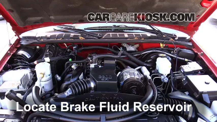 2003 Chevrolet S10 2.2L 4 Cyl. Standard Cab Pickup (2 Door) Brake Fluid